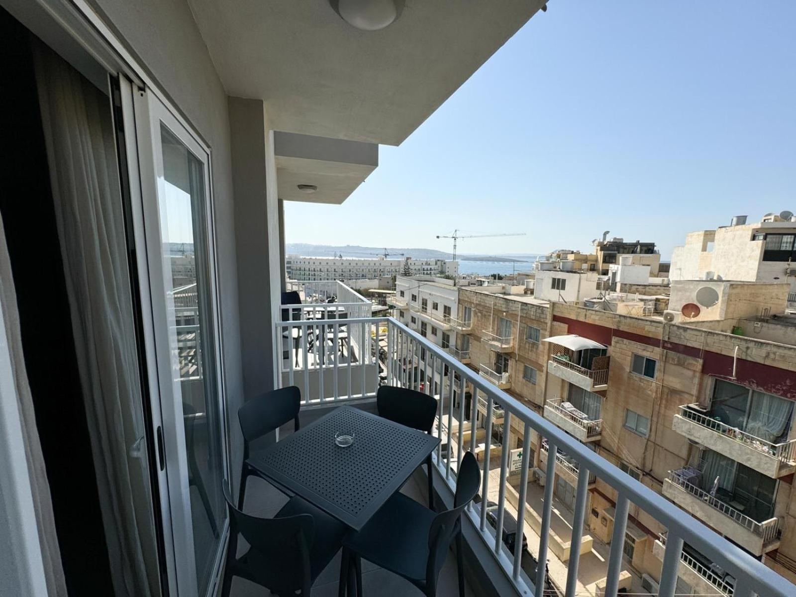 Centrally Located, Well Equipped, Stylish Flat. 圣保罗湾城 外观 照片